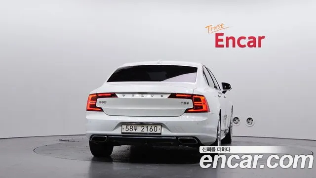 Volvo S90 2019 thumb 3