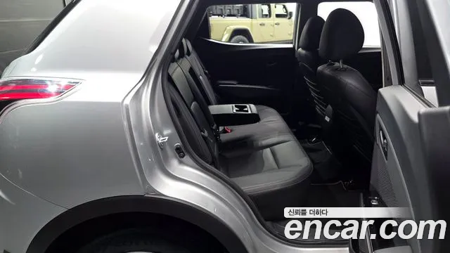 KG_Mobility_Ssangyong TIBOLI 2020 thumb 11