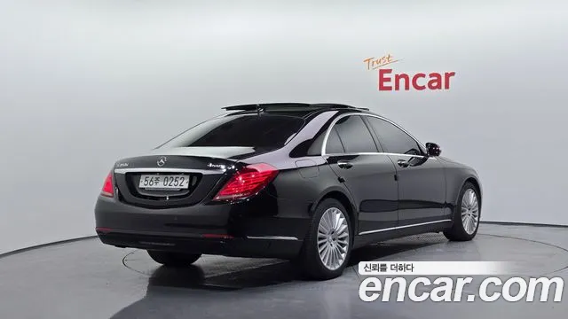 Mercedes-Benz S-Класс 2015 thumb 2