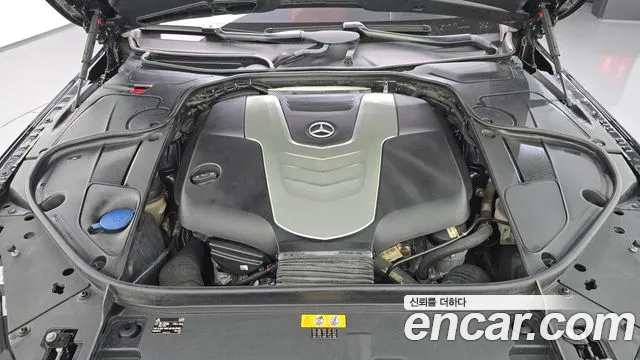 Mercedes-Benz S-Класс 2015 thumb 6