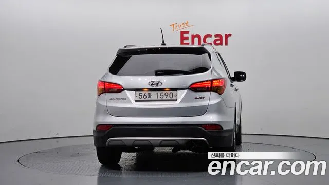 Hyundai Santa Fe 2012 thumb 4