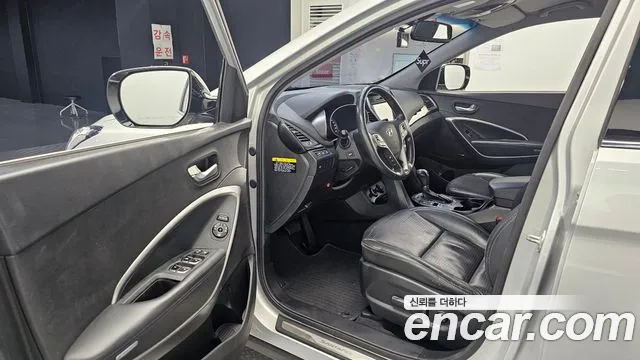 Hyundai Santa Fe 2012 thumb 10