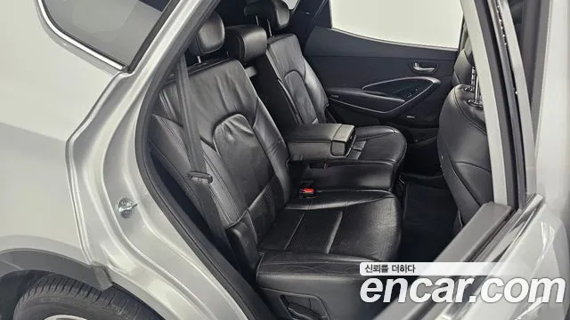 Hyundai Santa Fe 2012 thumb 11