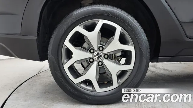 KG_Mobility_Ssangyong Torres 2022 thumb 5