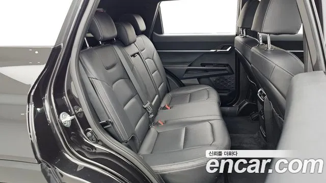 KG_Mobility_Ssangyong Torres 2022 thumb 12