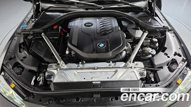 BMW 4-Series 2021 thumb 5