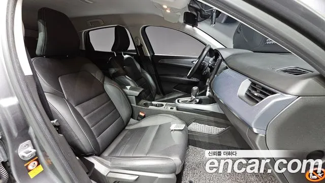 Renault-KoreaSamsung Arkana 2020 thumb 10