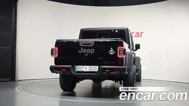 Jeep Gladiator 2023 thumb 4