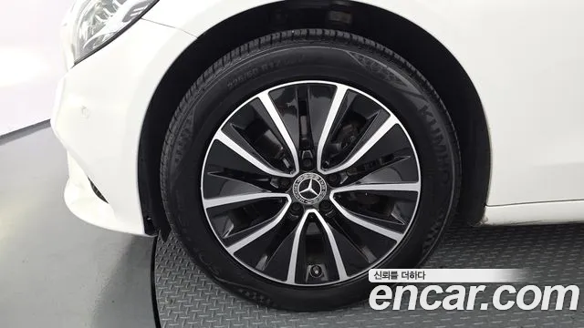 Mercedes-Benz C-Класс 2019 thumb 5