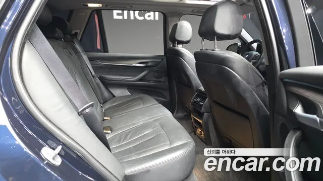BMW X5 2016 thumb 12