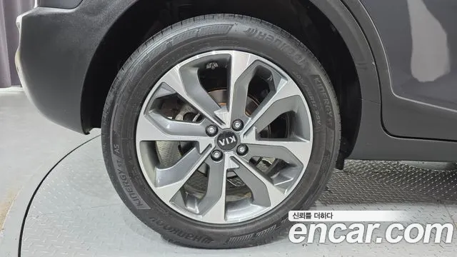 Kia Stonic 2017 thumb 5