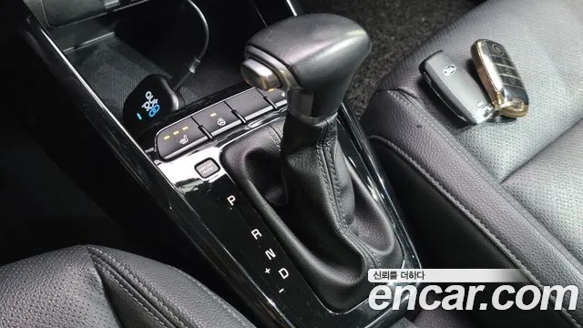 Kia Stonic 2017 thumb 9