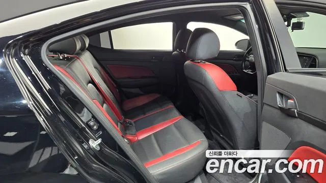 Hyundai Avante 2017 thumb 11