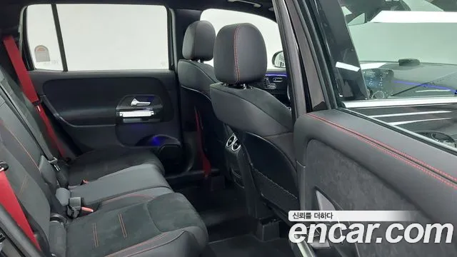 Mercedes-Benz GLB 2025 thumb 10