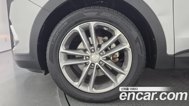 Hyundai Santa Fe 2015 thumb 5