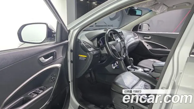 Hyundai Santa Fe 2015 thumb 10