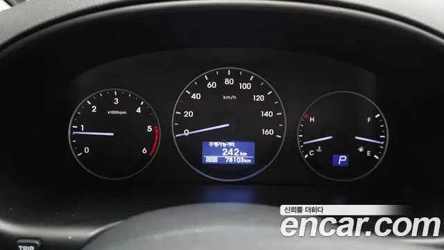 Hyundai Starex 2018 thumb 8