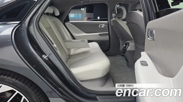 Hyundai IONIQ 6 2024 thumb 11