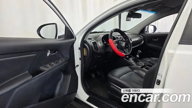 Kia Sportage 2014 thumb 10
