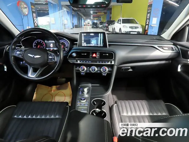 Genesis G70 2018 thumb 7