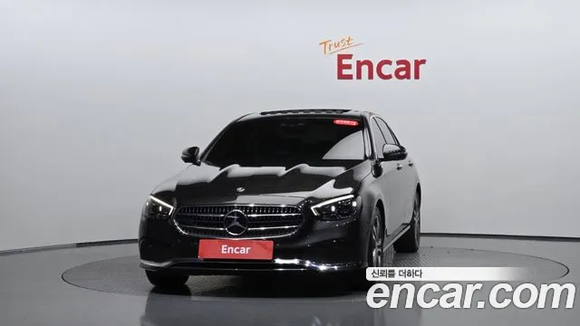 Mercedes-Benz E-Класс 2021 thumb 2