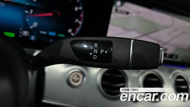 Mercedes-Benz E-Класс 2021 thumb 8