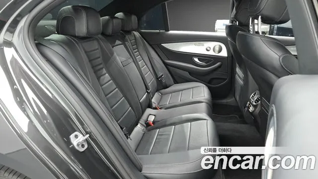 Mercedes-Benz E-Класс 2021 thumb 10