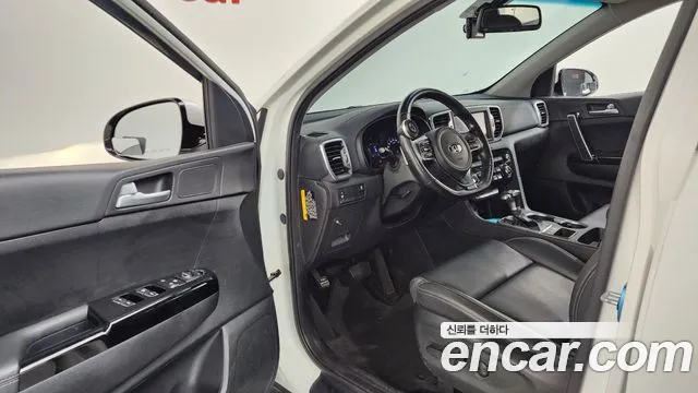 Kia Sportage 2018 thumb 10