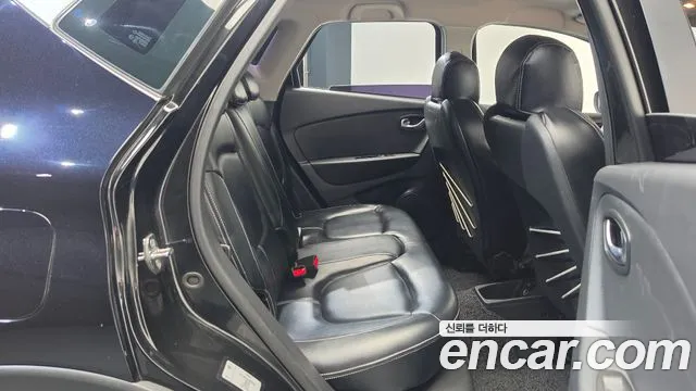 Renault-KoreaSamsung Captur 2018 thumb 12