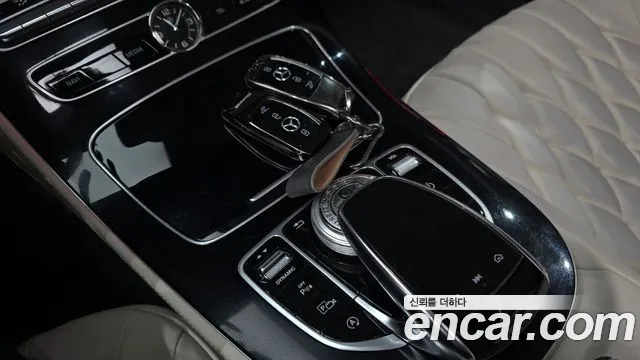 Mercedes-Benz CLS-Class 2020 thumb 9