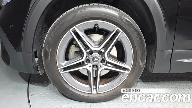 Mercedes-Benz GLB 2022 thumb 5
