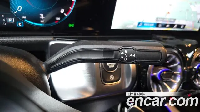 Mercedes-Benz GLB 2022 thumb 9