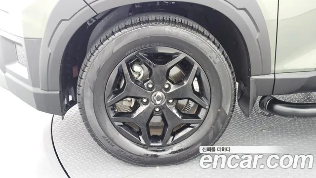 KG_Mobility_Ssangyong Rexton 2024 thumb 5