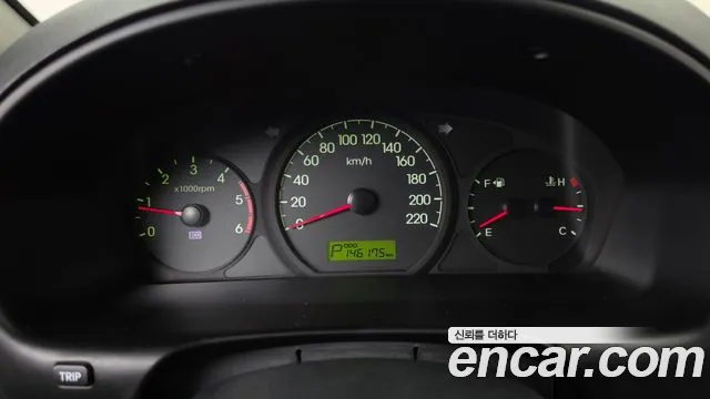 Hyundai Starex 2013 thumb 8