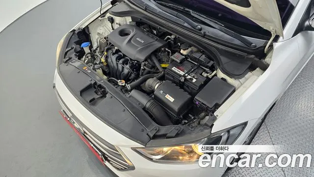 Hyundai Avante 2015 thumb 6