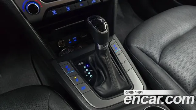 Hyundai Avante 2015 thumb 9