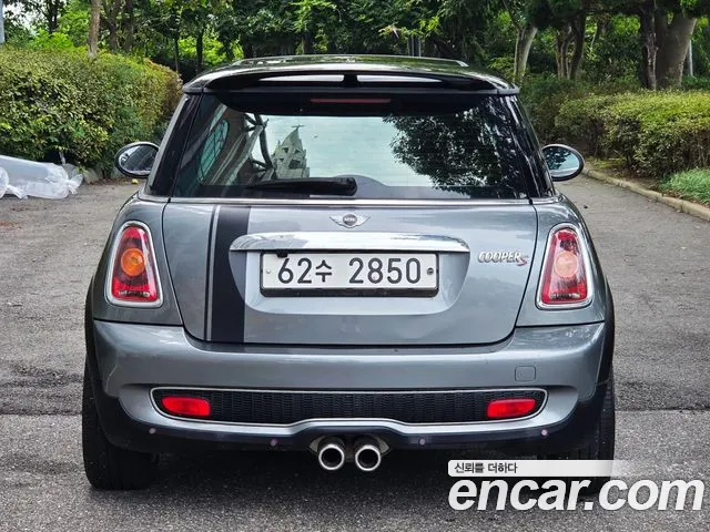 MINI Hatch 2007 thumb 2