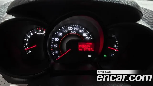 Kia Ray 2014 thumb 8
