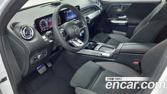 Mercedes-Benz GLB 2025 thumb 9