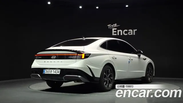Hyundai Sonata 2024 thumb 2