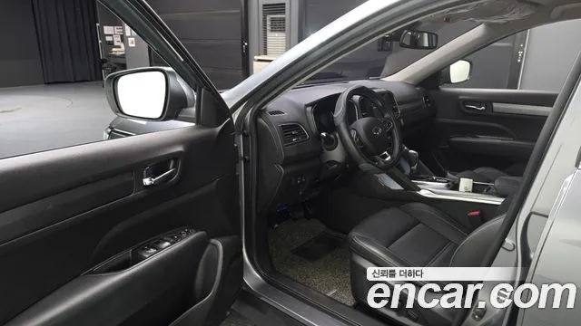 Renault-KoreaSamsung Koleos 2018 thumb 10
