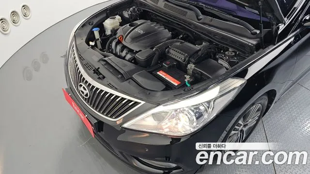Hyundai Grandeur 2013 thumb 6