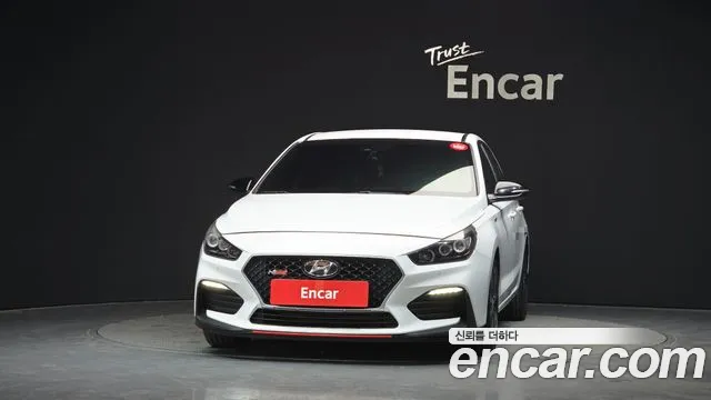 Hyundai i30 2018 thumb 3