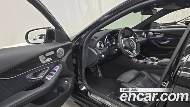 Mercedes-Benz C-Класс 2016 thumb 10