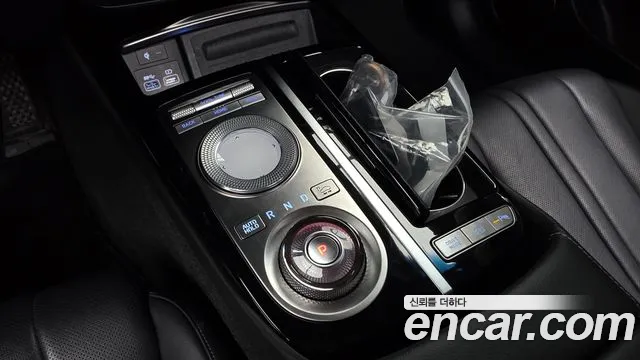 Genesis G80 2021 thumb 9