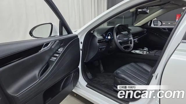 Genesis G80 2021 thumb 10