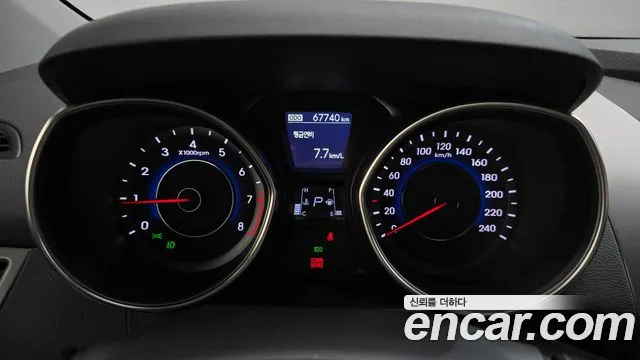 Hyundai Avante 2012 thumb 8
