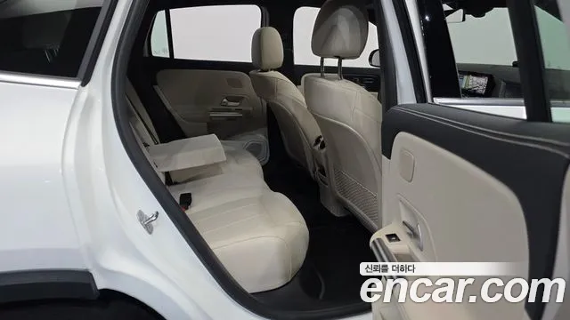 Mercedes-Benz EQA 2025 thumb 12
