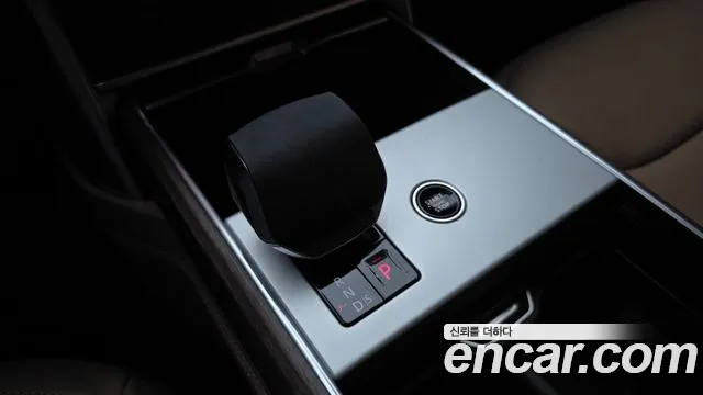 Land Rover Range Rover 2026 thumb 9