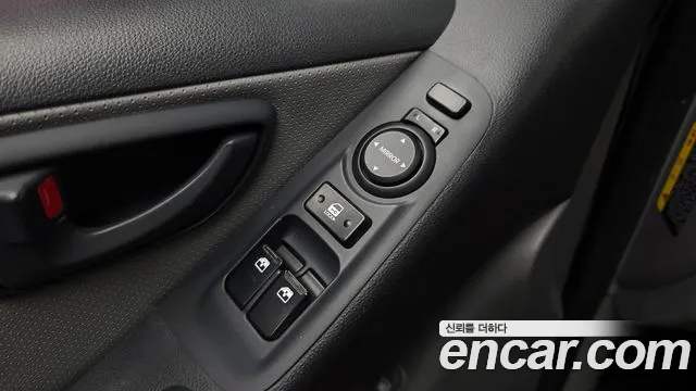 Hyundai Starex 2018 thumb 12